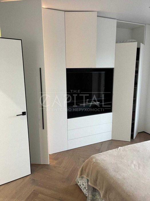 Продаж квартири, пров. Урожайний, Буча