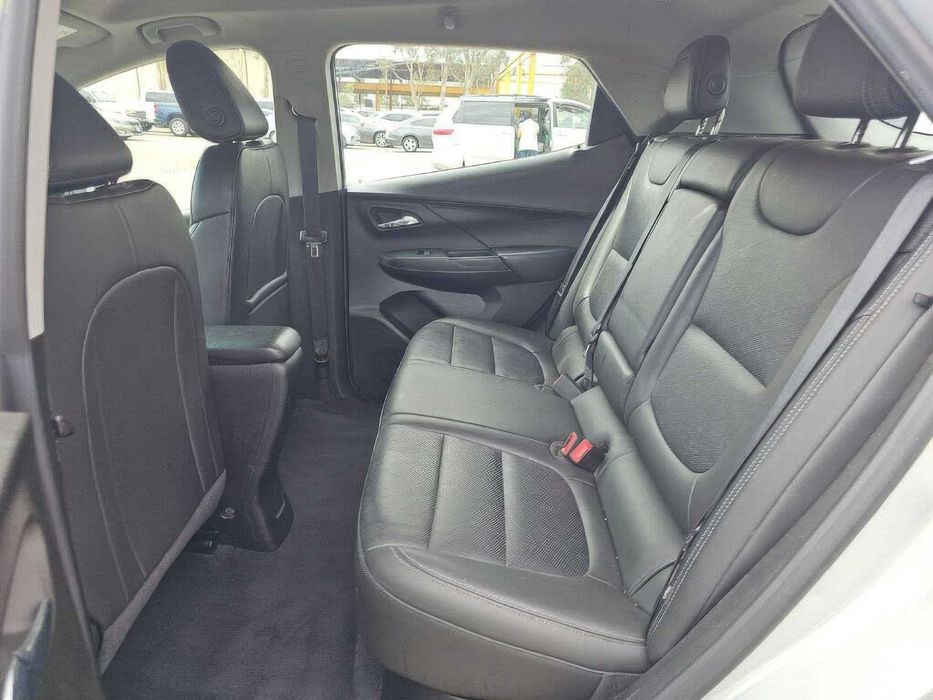 Chevrolet Bolt EV 2LT      2023