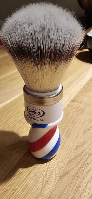 Pędzel do golenia Omega Hi-brush Barber Pole