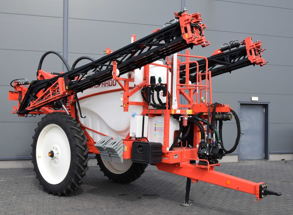 Opryskiwacz zaczepiany CAMPO 3200 l. 21 m MASCHIO fabr nowy 2023 GPS