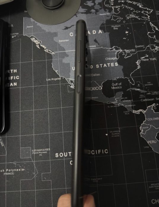 Vendo Samsung Galaxy A13 5G, em bom estado e totalmente funcional.