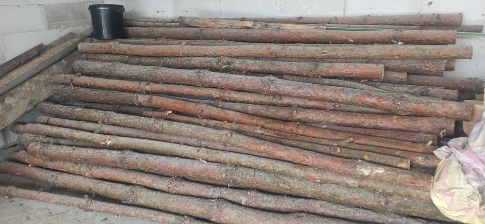 Stemple drewniane ok. 3.2m