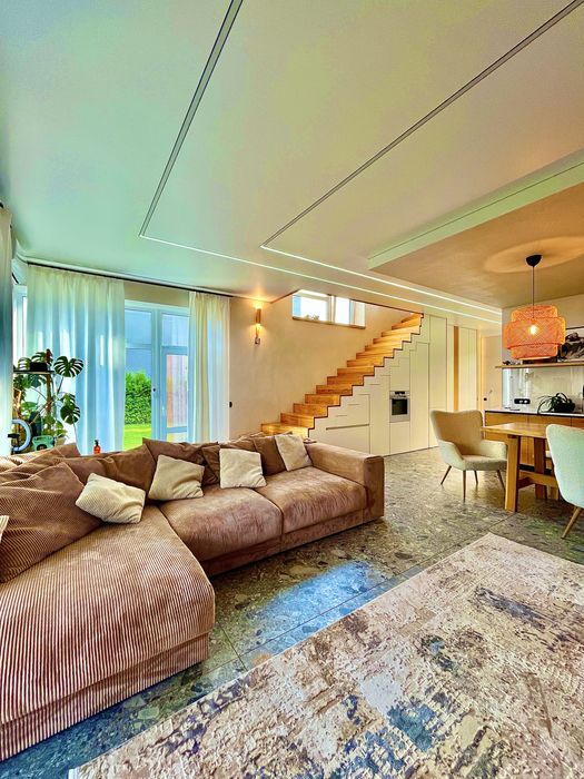 ПРОДАМ ДОМ. Днепр. «Золотые Ключи». 140 (м2). ЛЮКС.