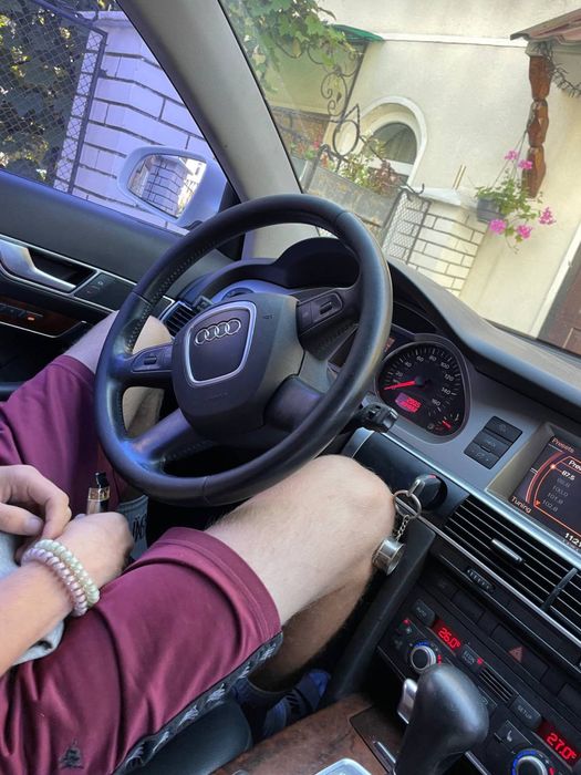 Ауді А6С6  2007 року 3.2 FSI