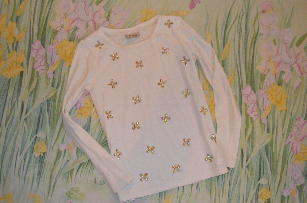 кофтинка Некст   в камінцях 6-7 років