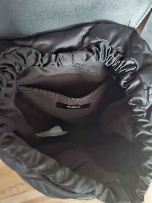 Mały miejski mały pikowany plecak Diverse