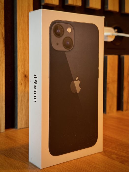 IPhone 13 Midnight