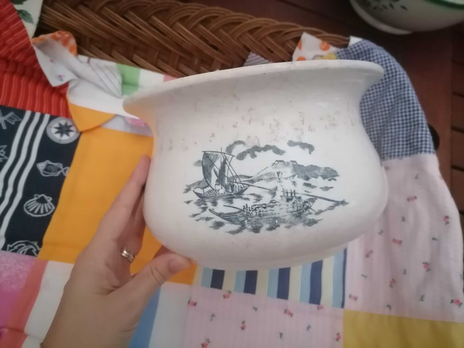 Penico antigo possivelmente Sacavém