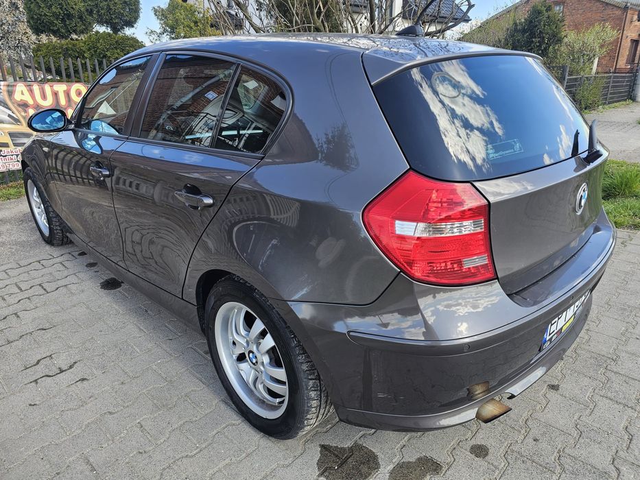 BMW 1 2,0Diesel  2008r skóra z Niemiec