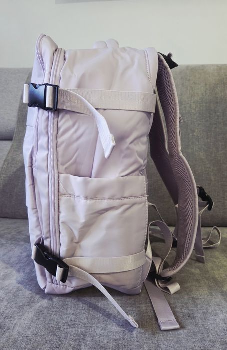 Mochila viagem rosa