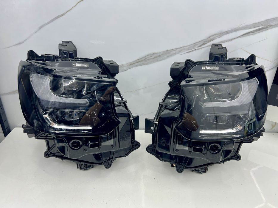 Lampa prawa lewa przód Mazda CX60 Full LED 14PIN K31V, JAK NOWA, Europa.