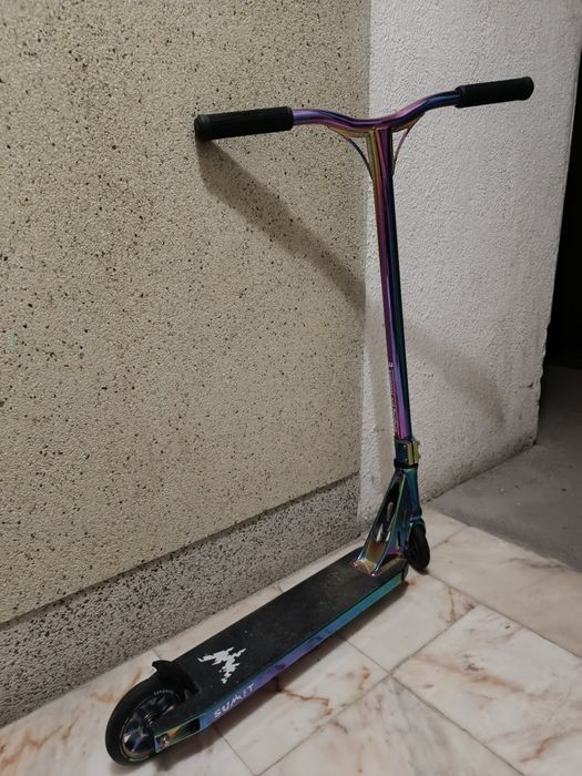 Longway Summit Trotinete Freestyle (Full Neochrome)
