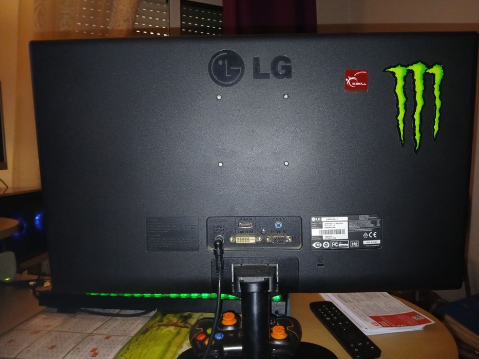 Ecrã para PC LG modelo 25MP57VQ