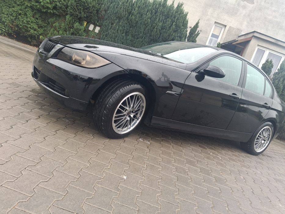 Sprzedam bmw e 90 m47 2.0d doinwestowana bogate wyposażenie możliwa  zamiana