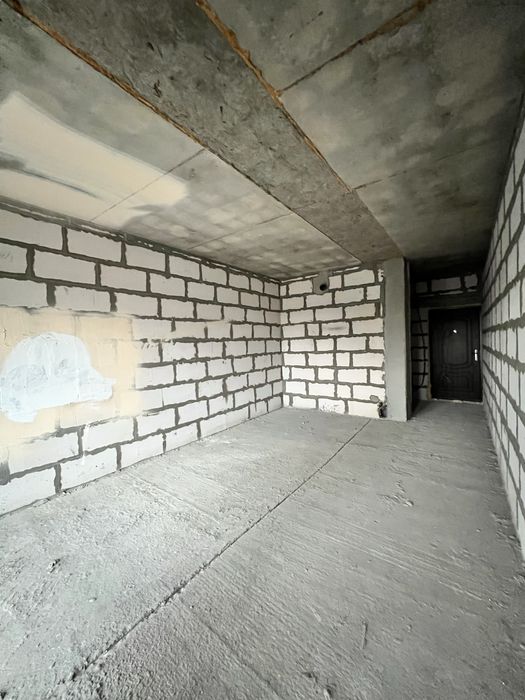 В Продажу 3 к к в Клубному Домі  в Новобудові