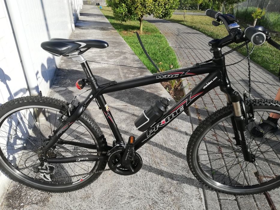 Bicicleta marca prime, em estdo como nova.