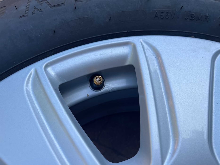 4138. Alufelgi 16" koła zimowe Audi Q3 oryginalne 5x112 ET33 215/65/16 Dunlop 8.8mm