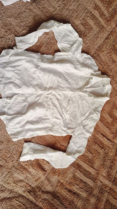 Camisas diversas