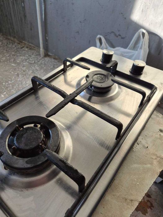 Продам газову варильну поверхню