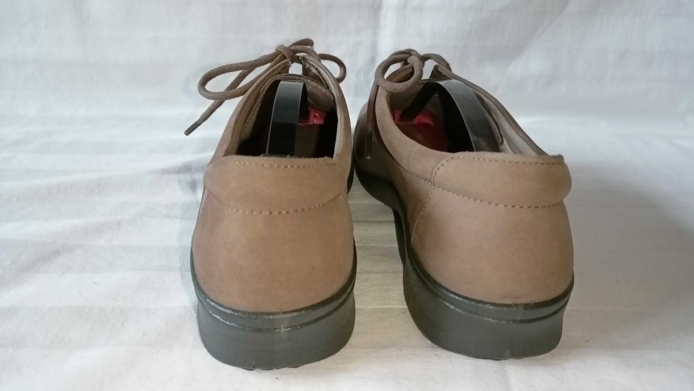 Hotter roz.41 / UK 7 /- dł. wkł.26,5 cm- skóra- super stan
