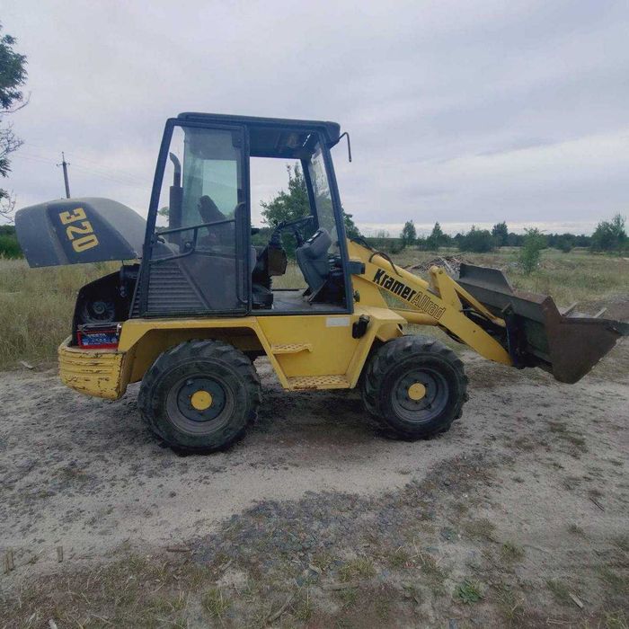 Навантажувач KRAMER ALLRAD 320