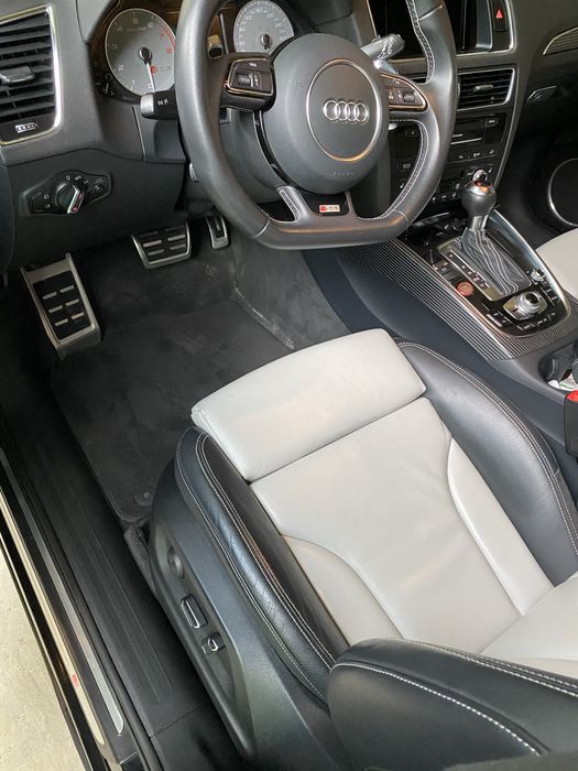 Авто Audi sq5  ( 354к.с.)