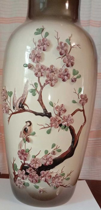 Большая красивая напольная ваза «Весна». Новая. Кисловодская фабрика