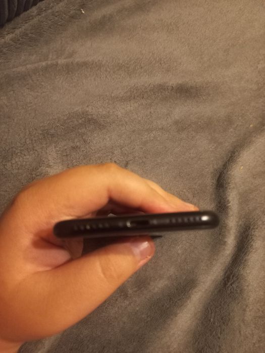 Iphone SE 2 Opis (2ND Generation)