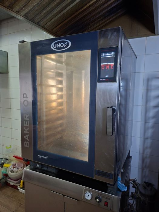 Пароконвектомат  UNOX