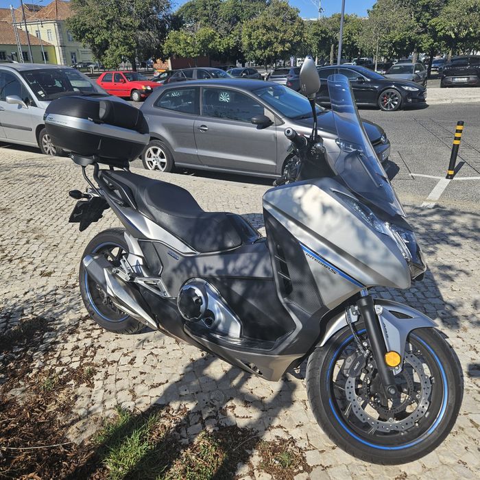 Vendo integra S -  forza 750