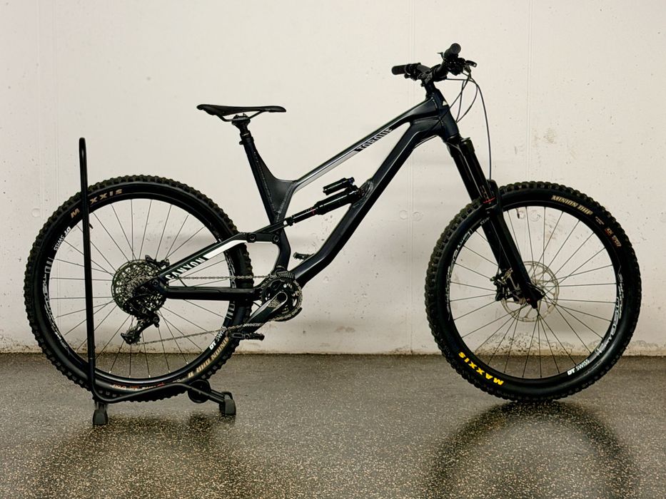 Canyon Torque 2021 - Sram GX | RS Lyrik | RS Super Deluxe | RaceFace