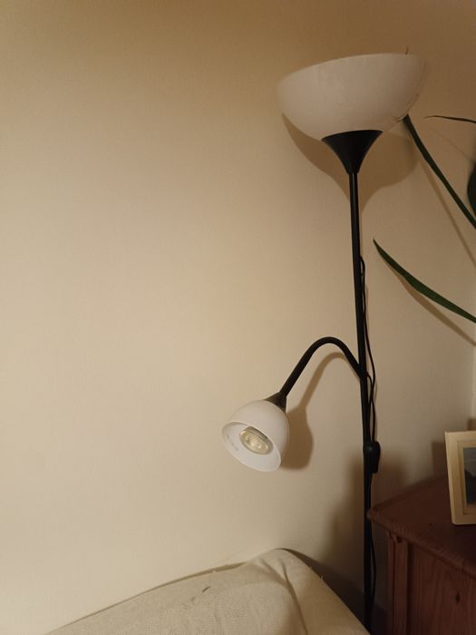 Candeeiro de pé IKEA