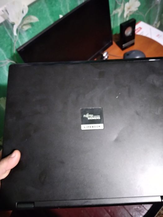 Продам ноутбук Fujitsu Siemens