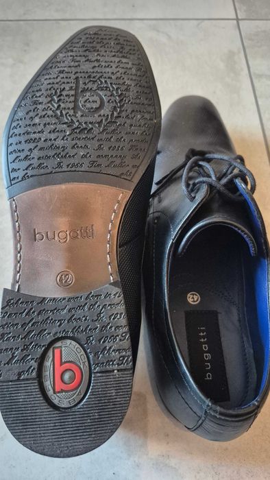buty Bugatti, skóra, rozm. 42, nowe.