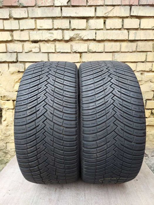Шини 275 40 R20 Pirelli  Scorpion AllSeason SF2