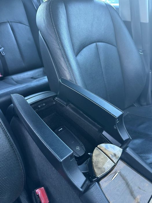 Mercedes-Benz E320 CDI V6 (W211) — Full Extras