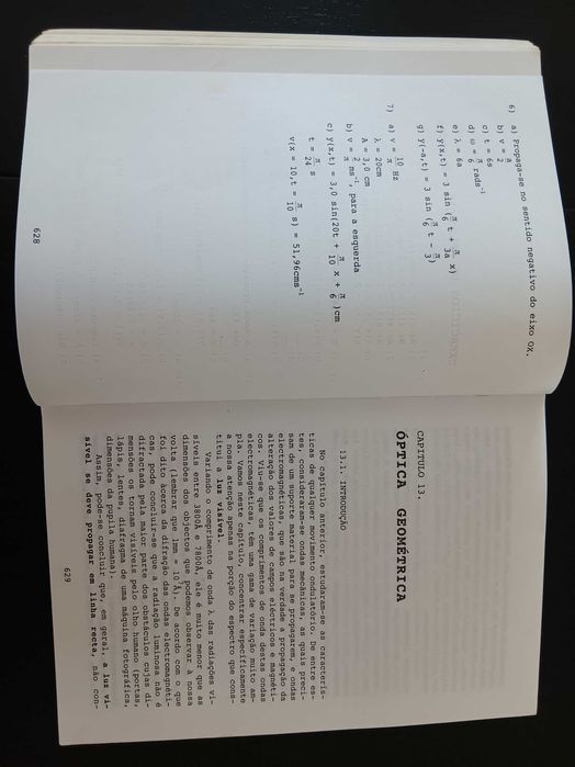 Livro Univ. Fundamentos de Física