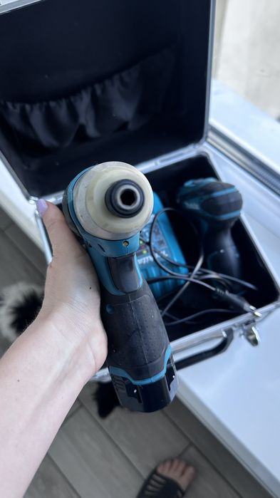 Набір інструментів Makita (шурупо і гайковерт) автопилосос в подарунок