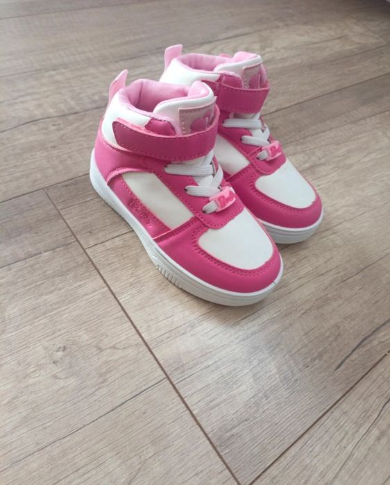 Buty dziewczęce 24