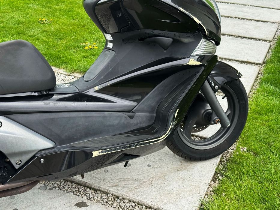 Honda SW-T400 Honda SW-T400 Silver Wing 2011