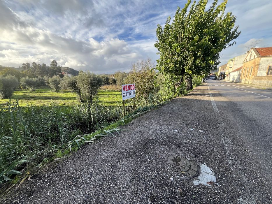 Lote de terreno super bem localizado a bom preço