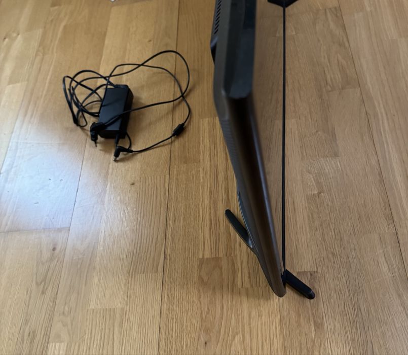 Tv samsung de 32 polegadas , nao e smat tv