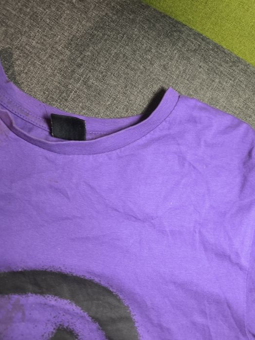 Egzotyczna koszulka T-shirt z metką