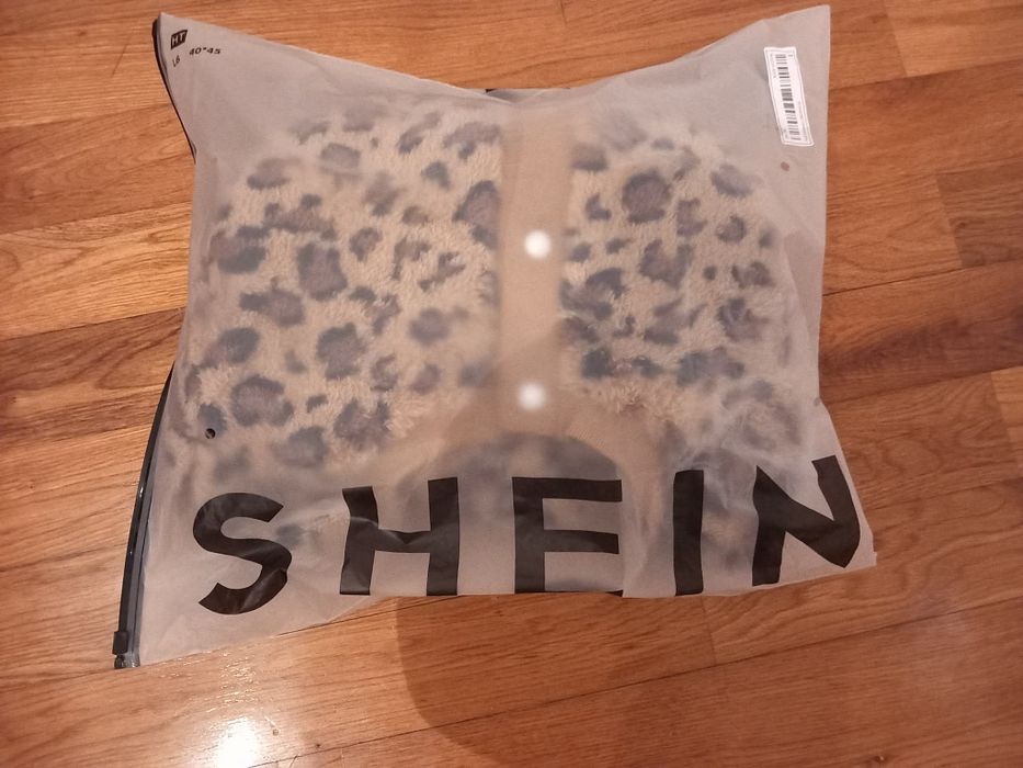 Casaco NOVO e embalado