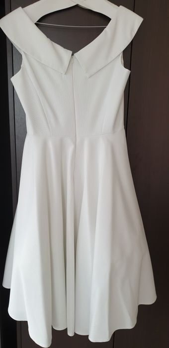 Suknia kremowa 40