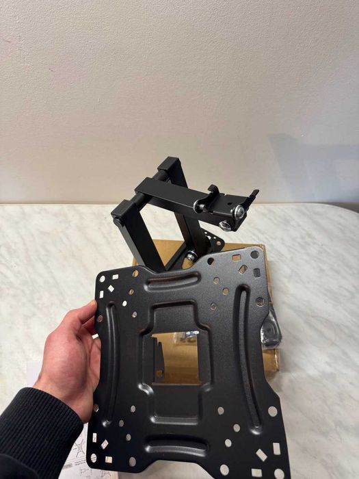 NOWY Uniwersalny Wieszak TV LED LCD 20-60 Cali Obrotowy Regulowany