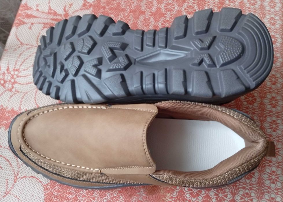 Чоловічі туфлі 44 розмір.