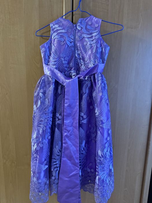 Сукня дитяча святкова, шита