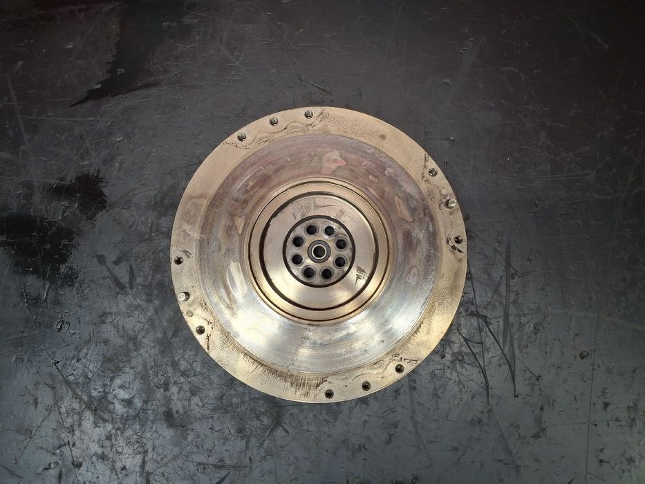 Volante do motor MITSUBISHI TRUCKS Canter