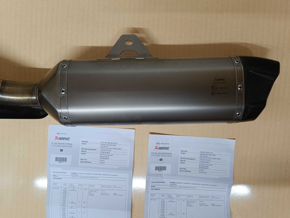Ponteira Akrapovic Yamaha TENERE 700 excelente estado